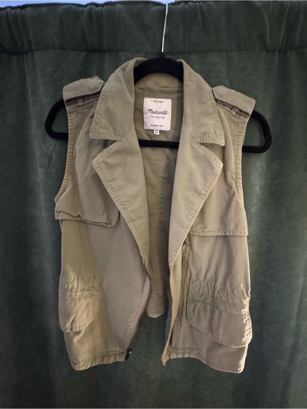 Madewell Olive Green Sleeveless Utility Vest